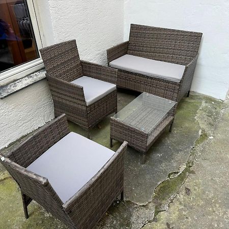 Townhouse Fuer 10 Personen Mit Garten 에즐링겐 외부 사진