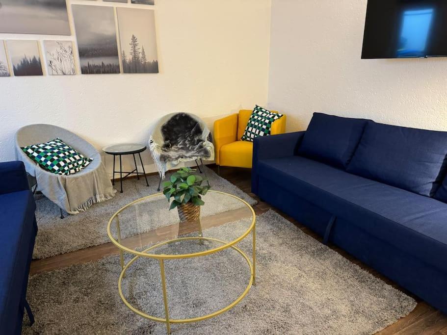 Townhouse Fuer 10 Personen Mit Garten 에즐링겐 외부 사진