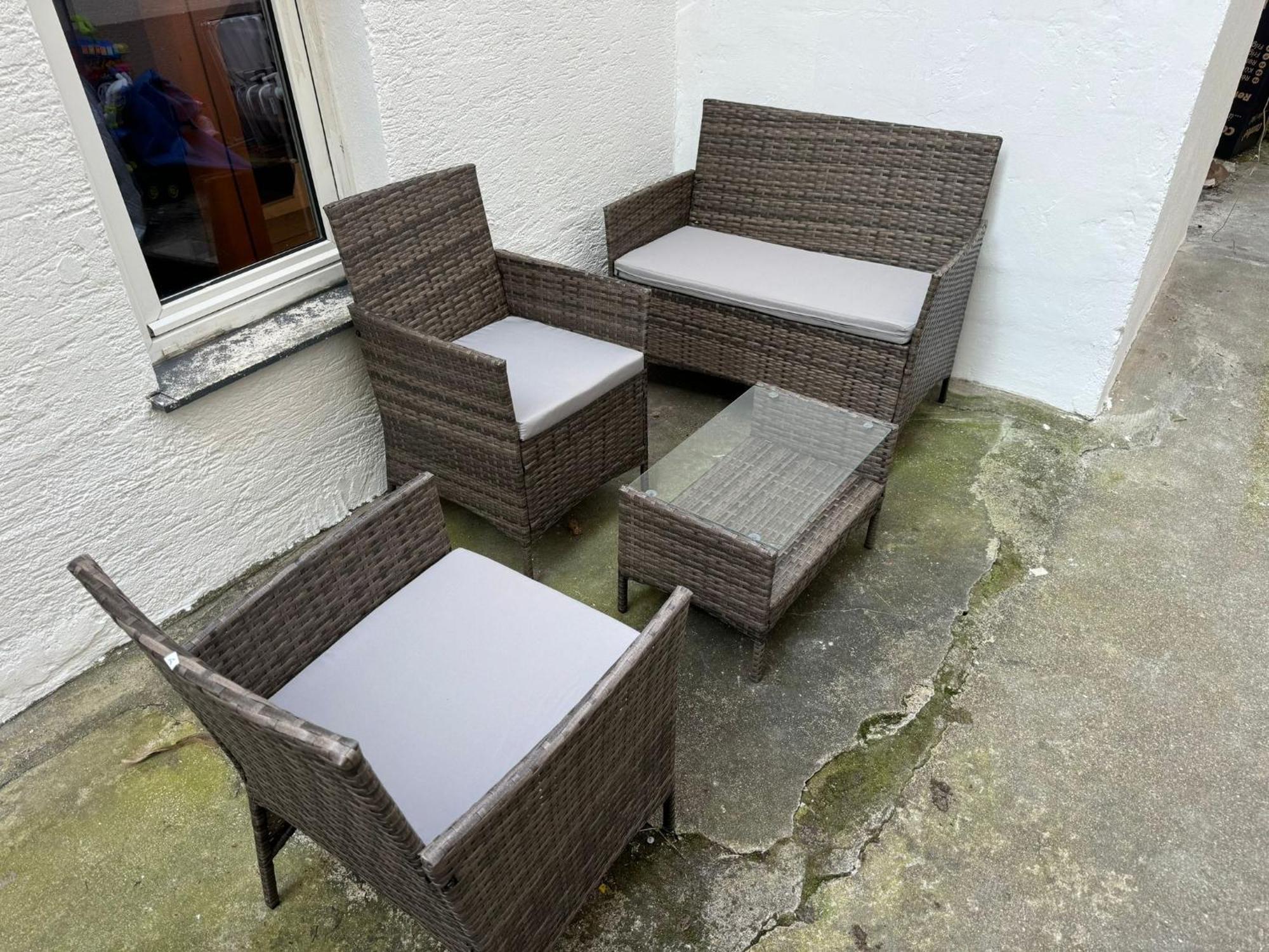 Townhouse Fuer 10 Personen Mit Garten 에즐링겐 외부 사진